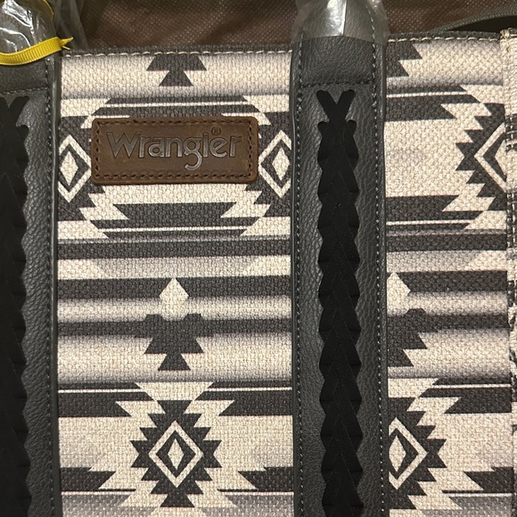 Wrangler Black and Gray Purse - Picture 3 of 9